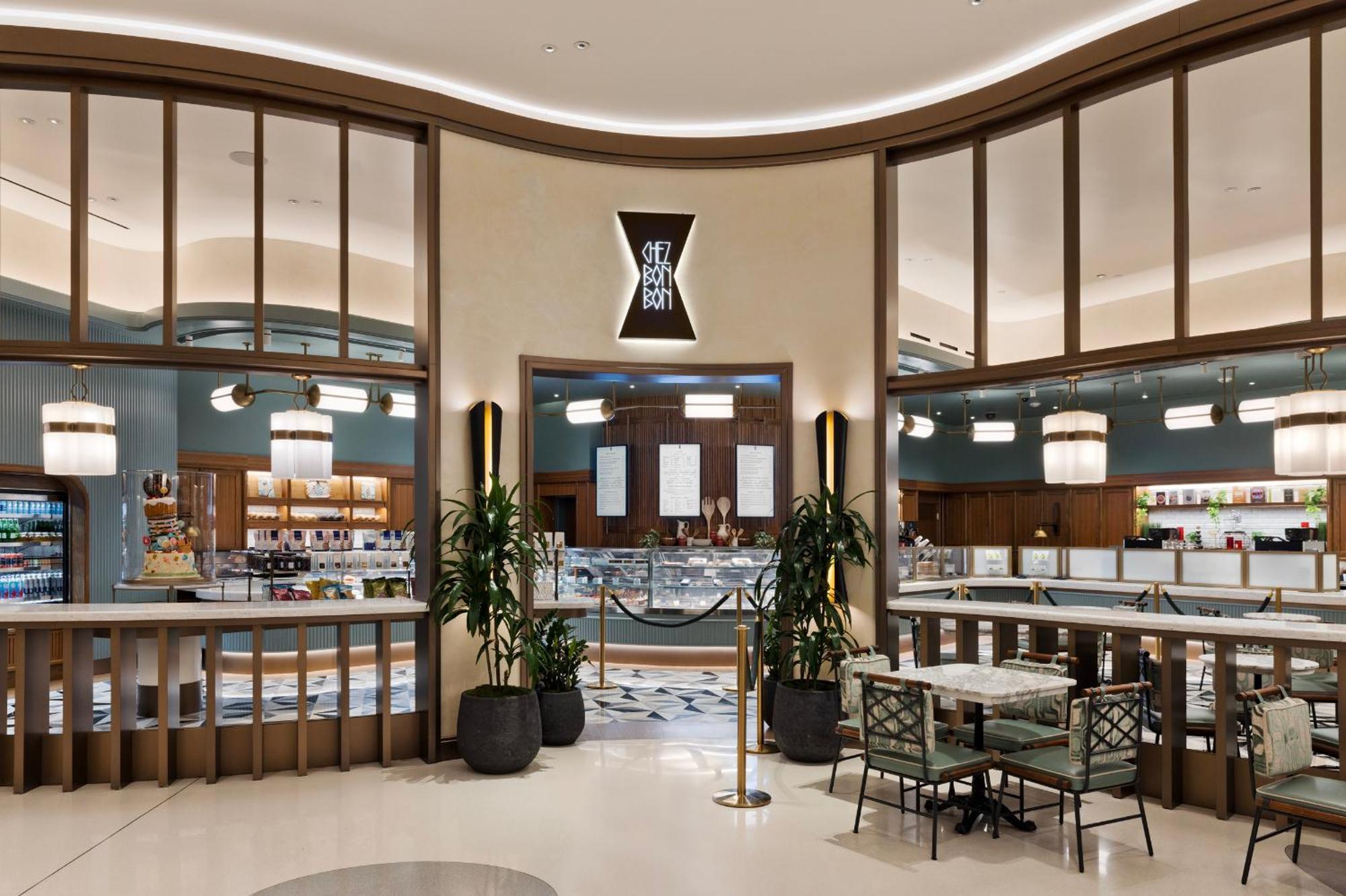Fontainebleau ลาสเวกัส ภายนอก รูปภาพ The interior of the 360 Bar