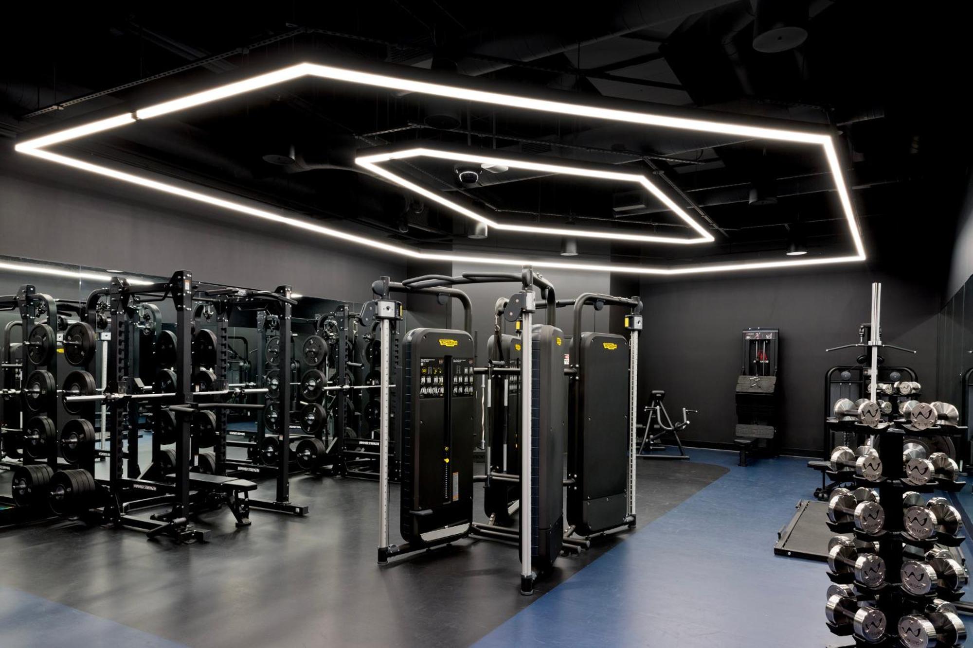 Fontainebleau ลาสเวกัส ภายนอก รูปภาพ The Fitness Center at the University of Michigan